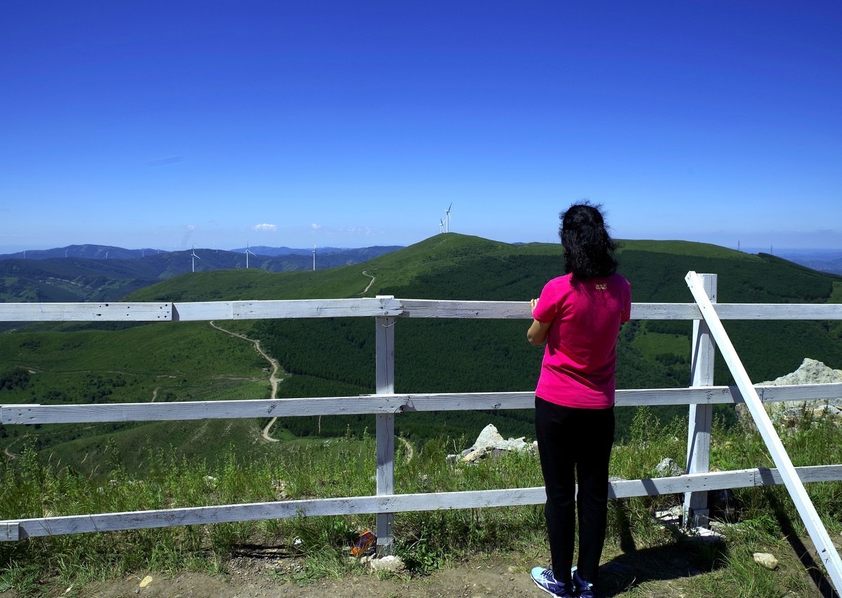 2023——河北省崇礼太舞小镇，到达山顶，这里的风景独好