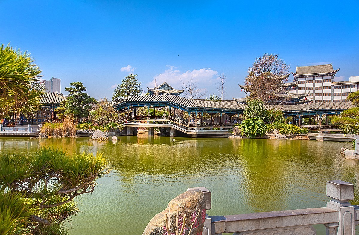 2025-05-02云南建水朱家花园（ 一）