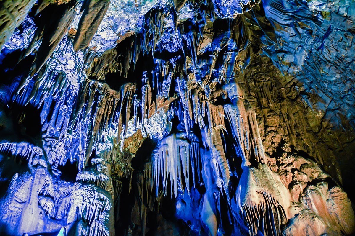 也发个岩溶洞北京石花洞