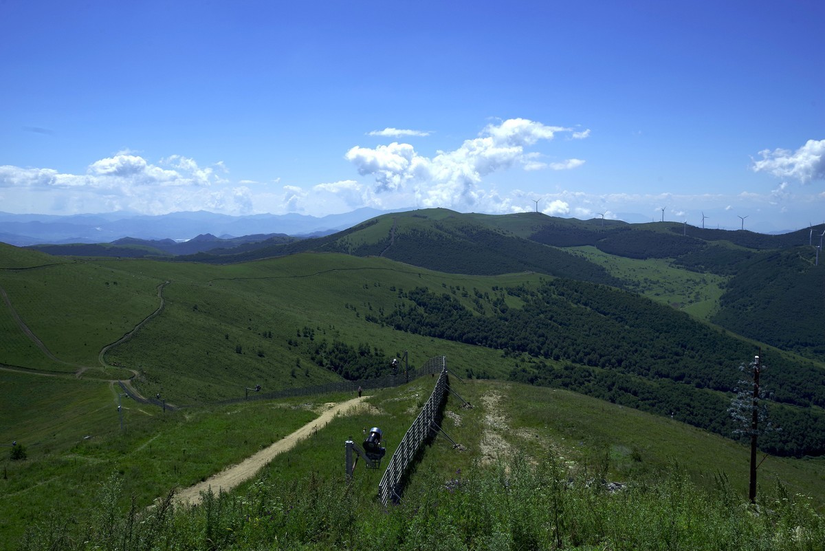 2023——河北省崇礼太舞小镇，到达山顶，这里的风景独好