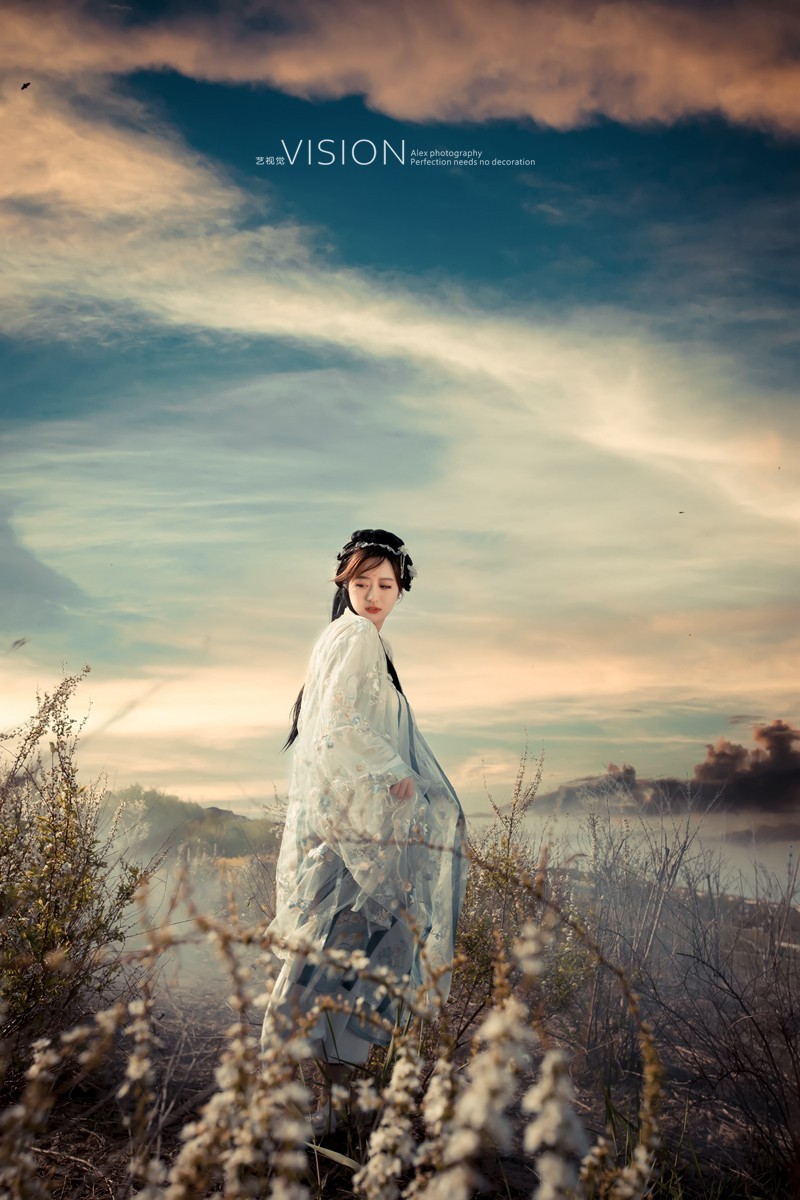 -----------汉服少女------------