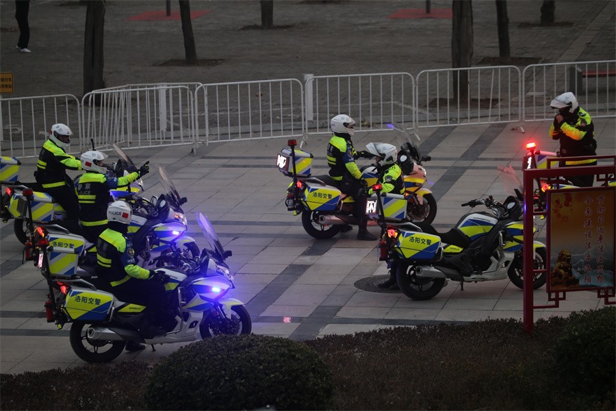 2024洛阳市元旦长跑暨半程马拉松赛今日举行