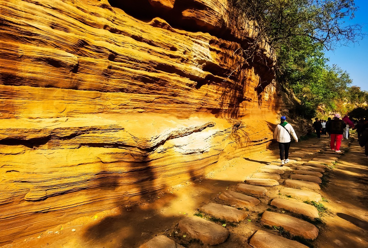 陝西甘泉雨岔大峽谷