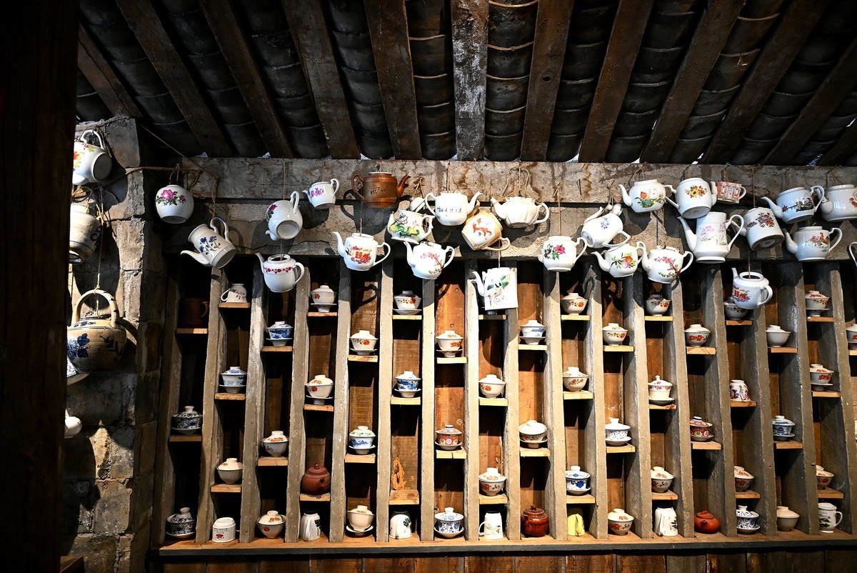 成都有座“金琴老茶馆”