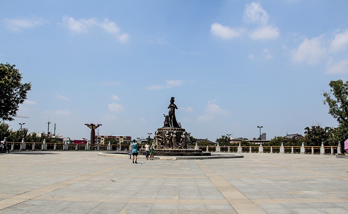 旅游摄影练习与后期制作。