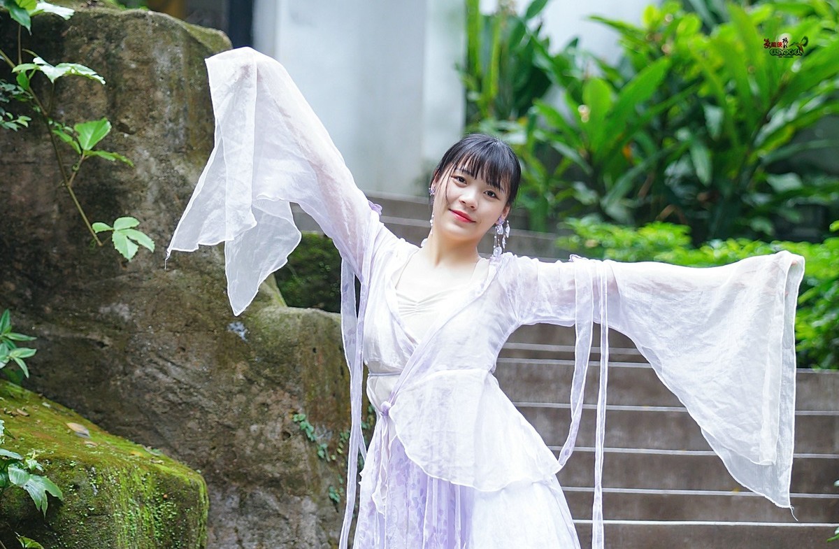 【仙女飘然】---隹佳