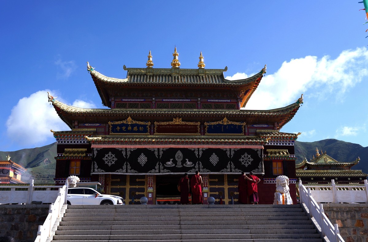 卓尼县城——花园式的藏区风情