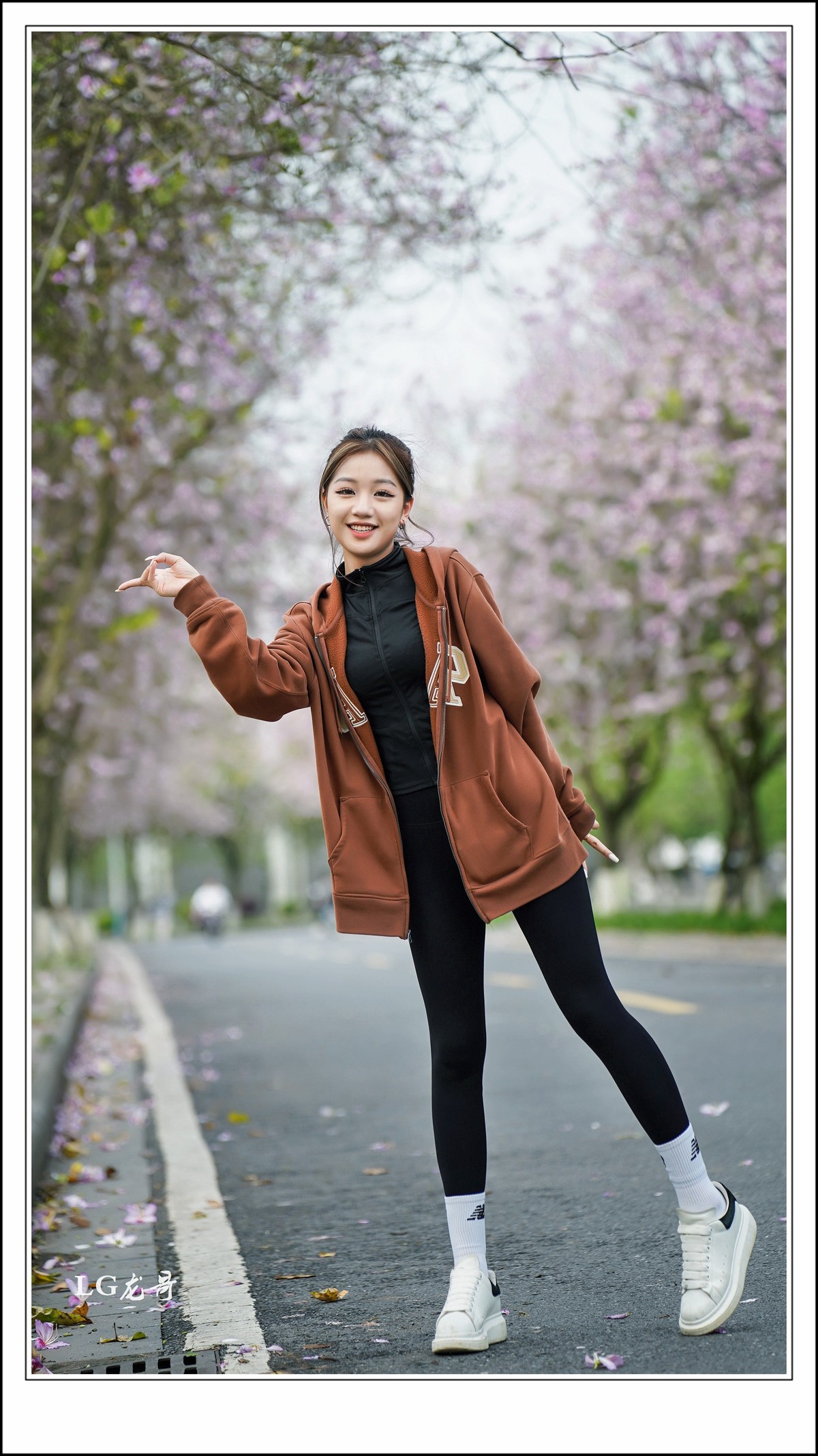 《春满校园系列》之八 彦彦