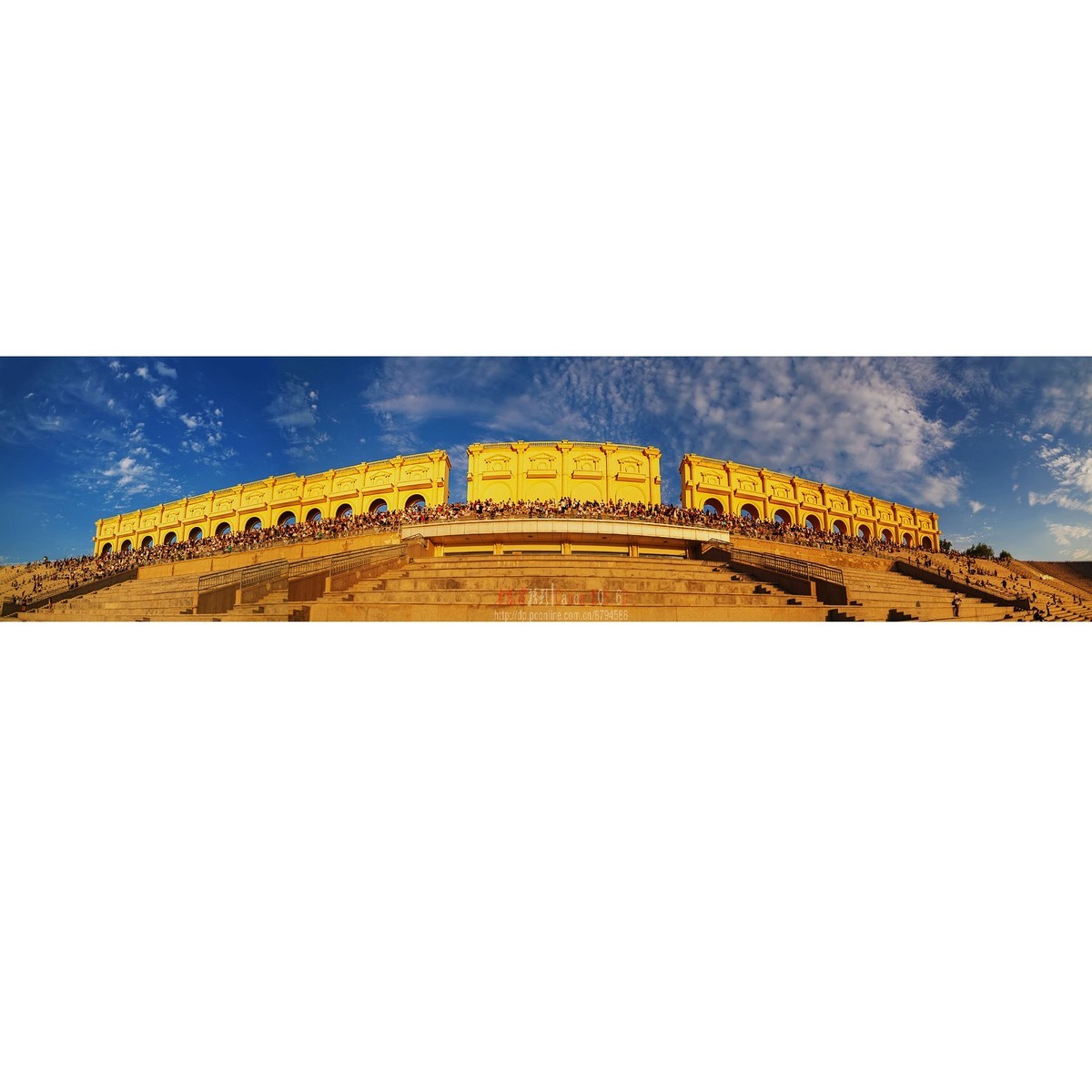 傍晚的银川览山公园