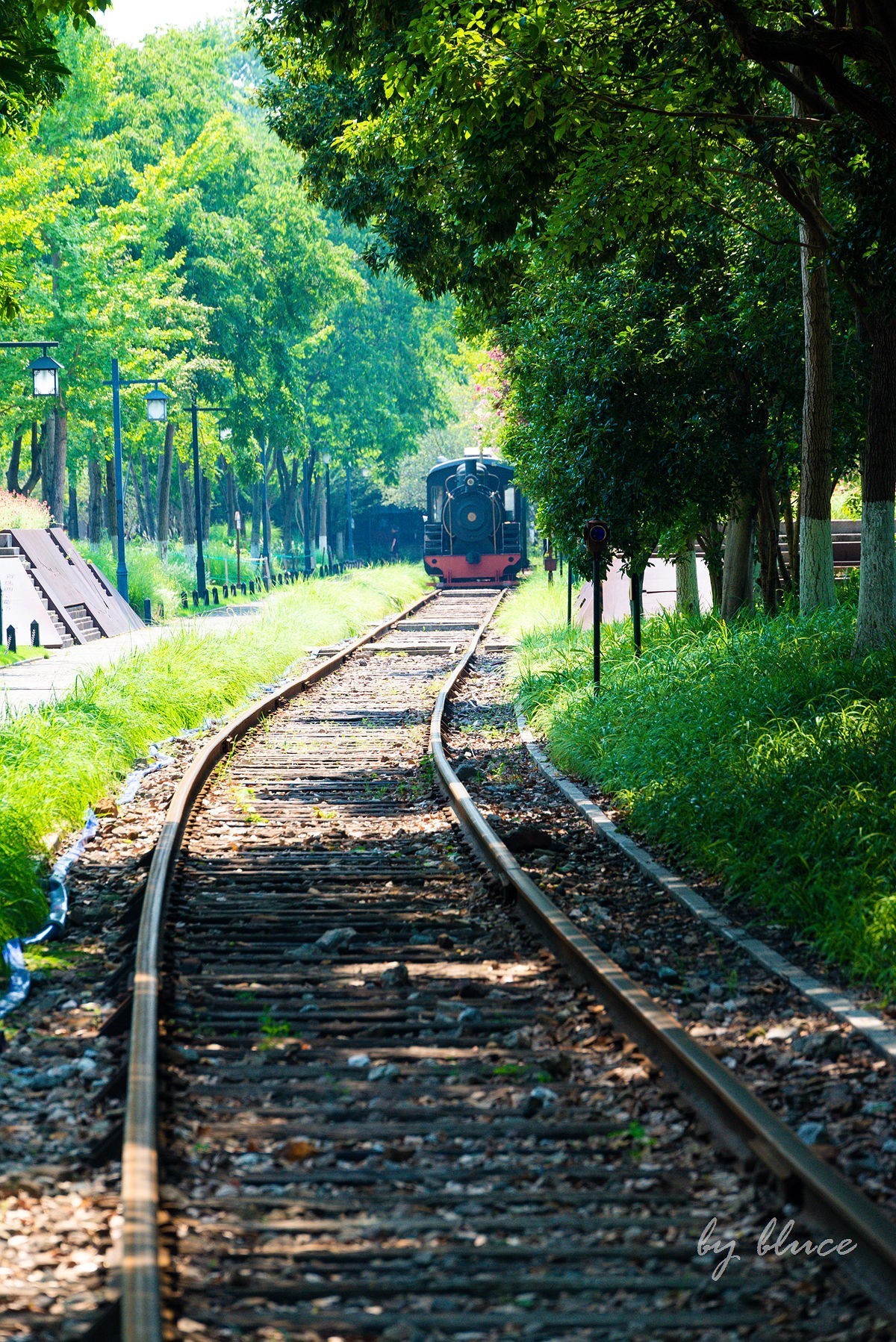 白塔公园《上》
