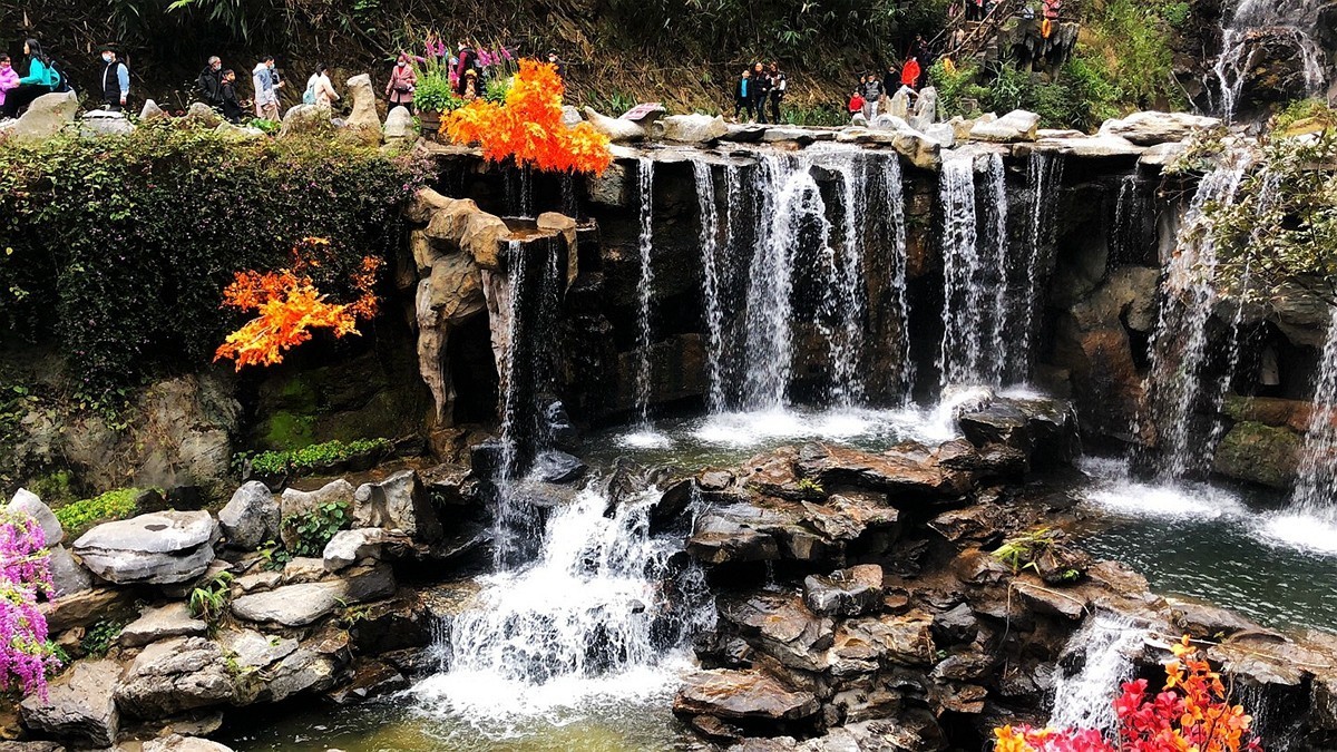 广东清远---古龙峡瀑布群---手机拍摄
