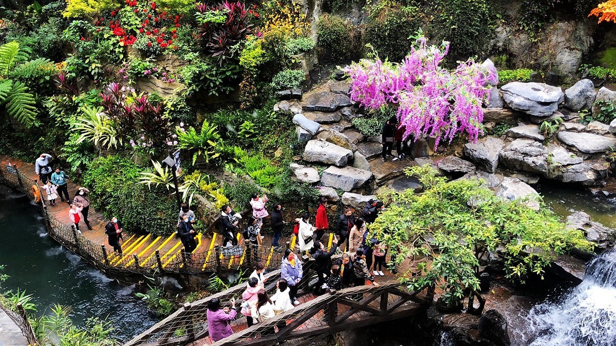 广东清远---古龙峡瀑布群---手机拍摄