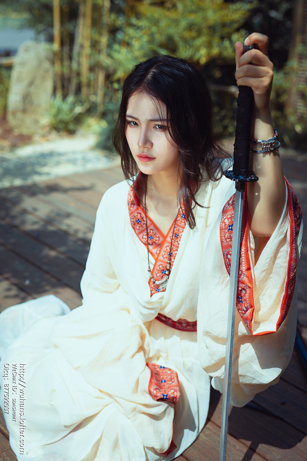 武汉摄影大叔-古装美女拍摄-地点：沙湖公园 镜头：50mm 补光：反光板x1