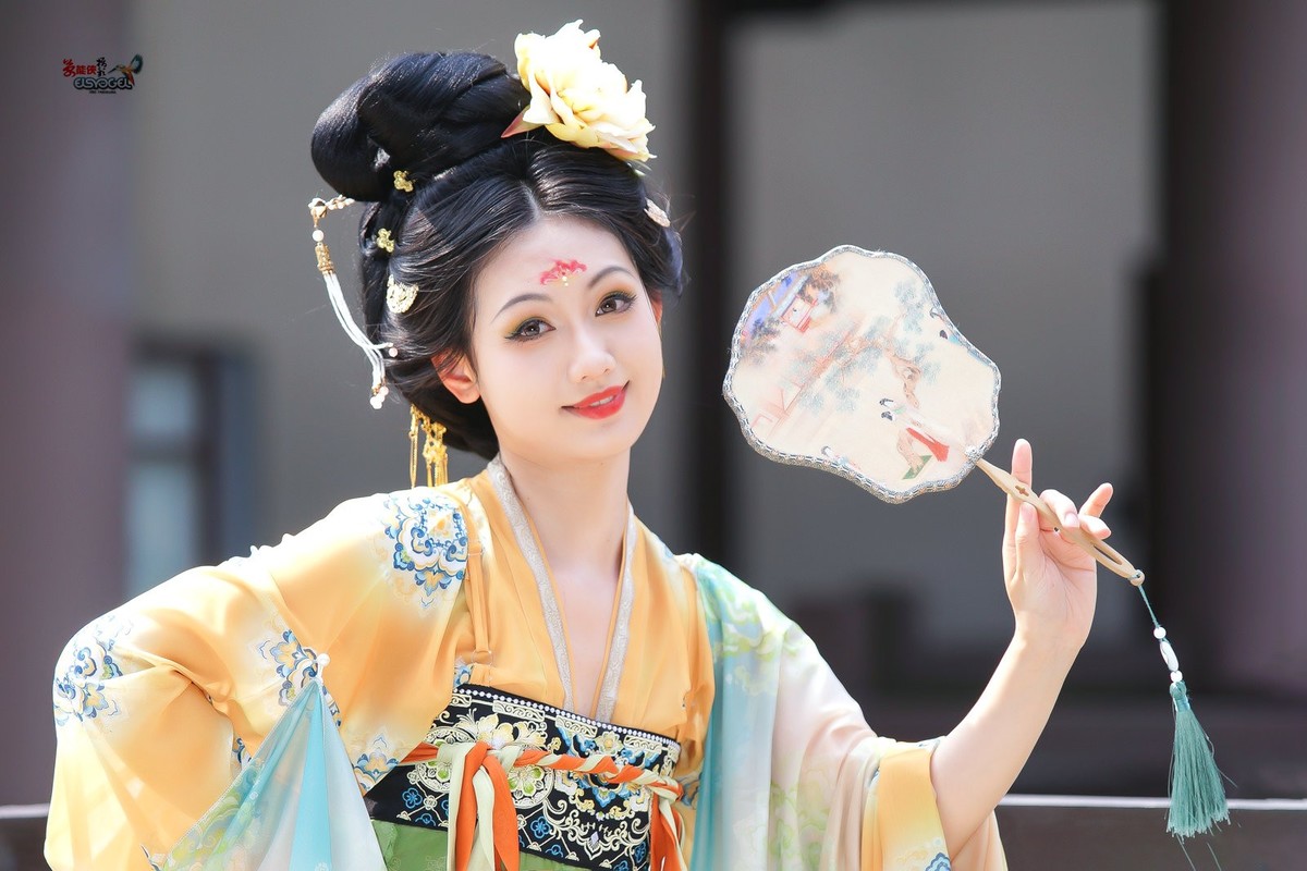 【唐风少女】---小覔