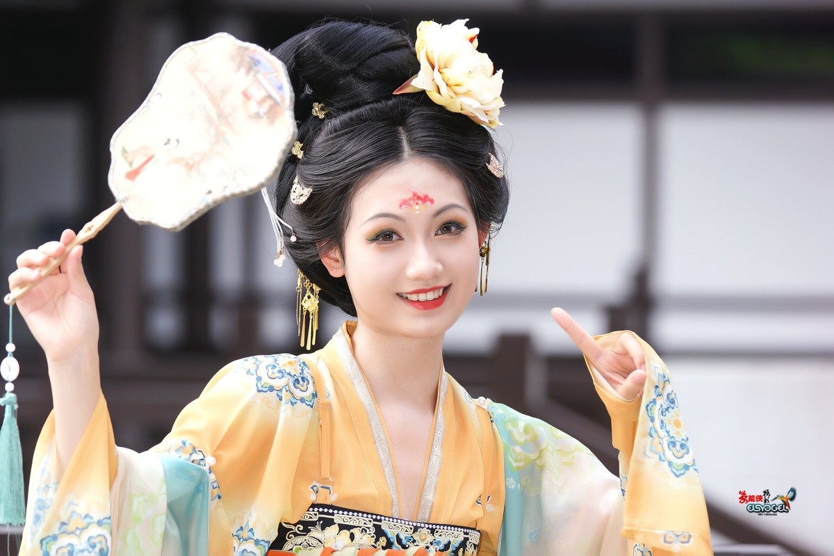 【唐风少女】---小覔