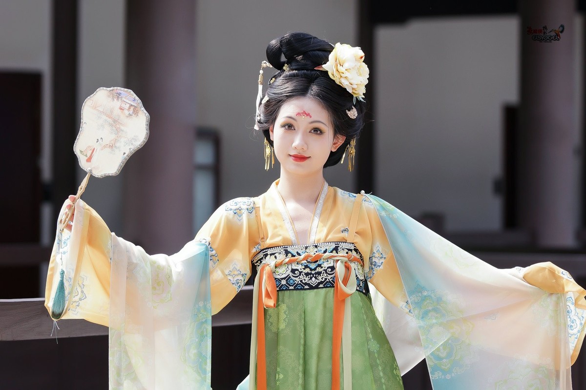 【唐风少女】---小覔