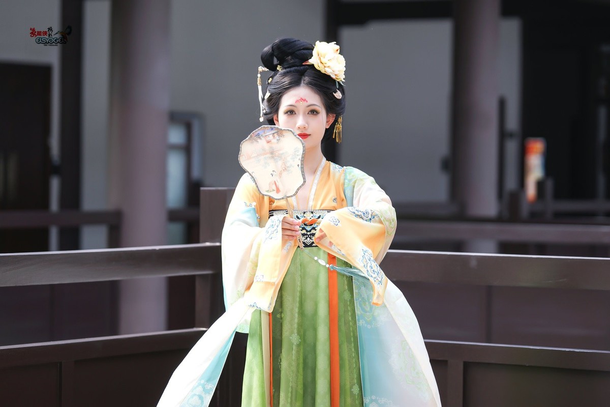 【唐风少女】---小覔