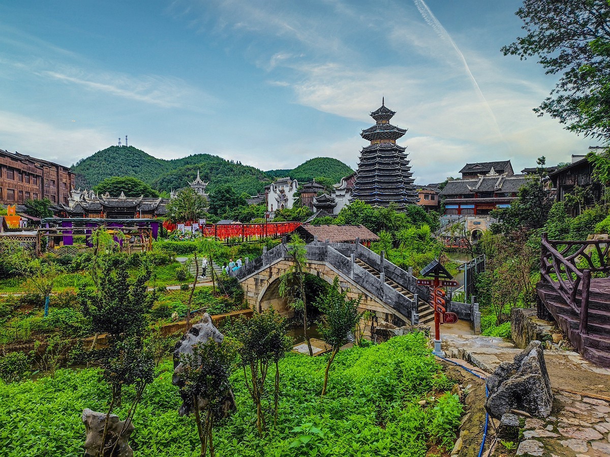 蜀滇黔渝鄂骑游随拍12——下司古镇和西江苗寨视角