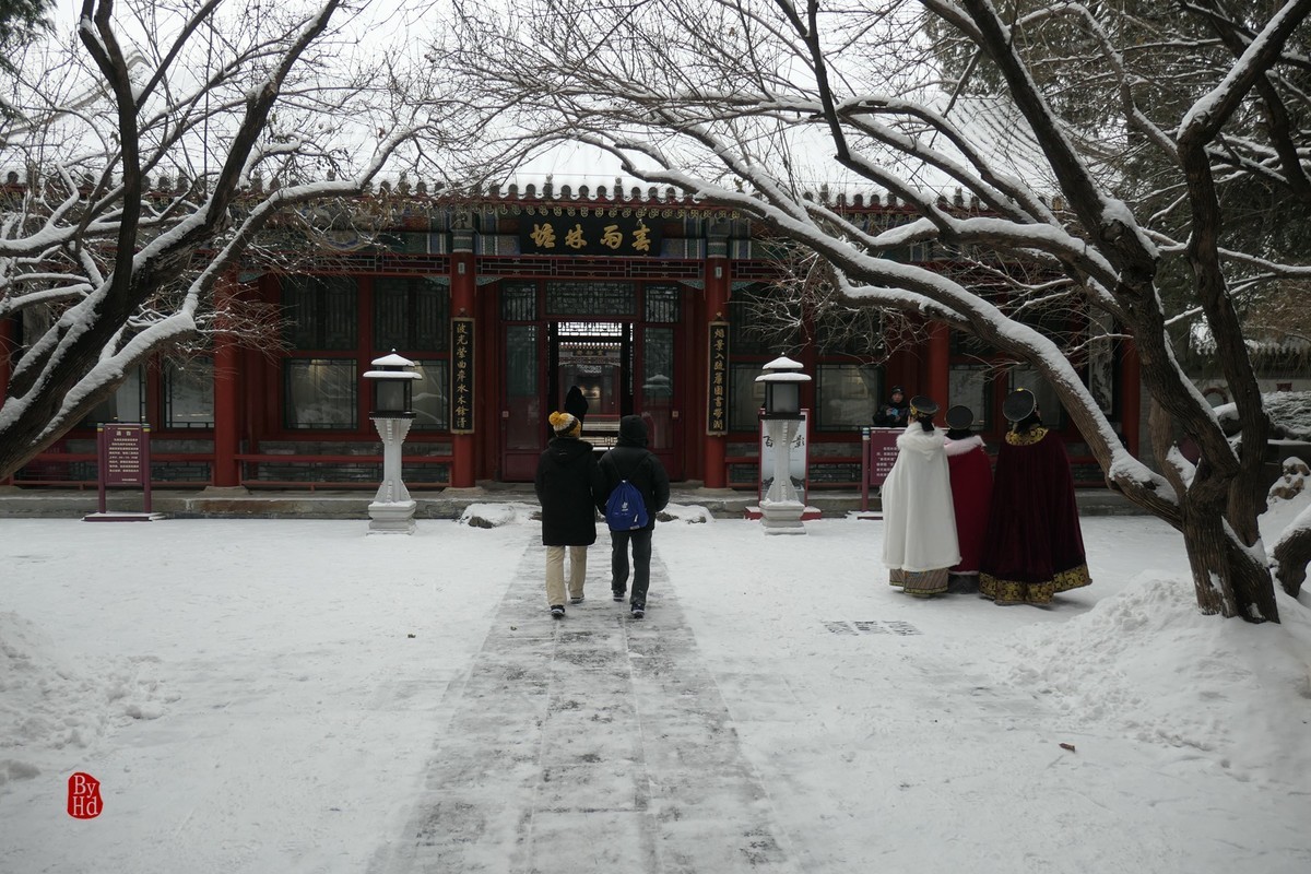北京北海公园雪景