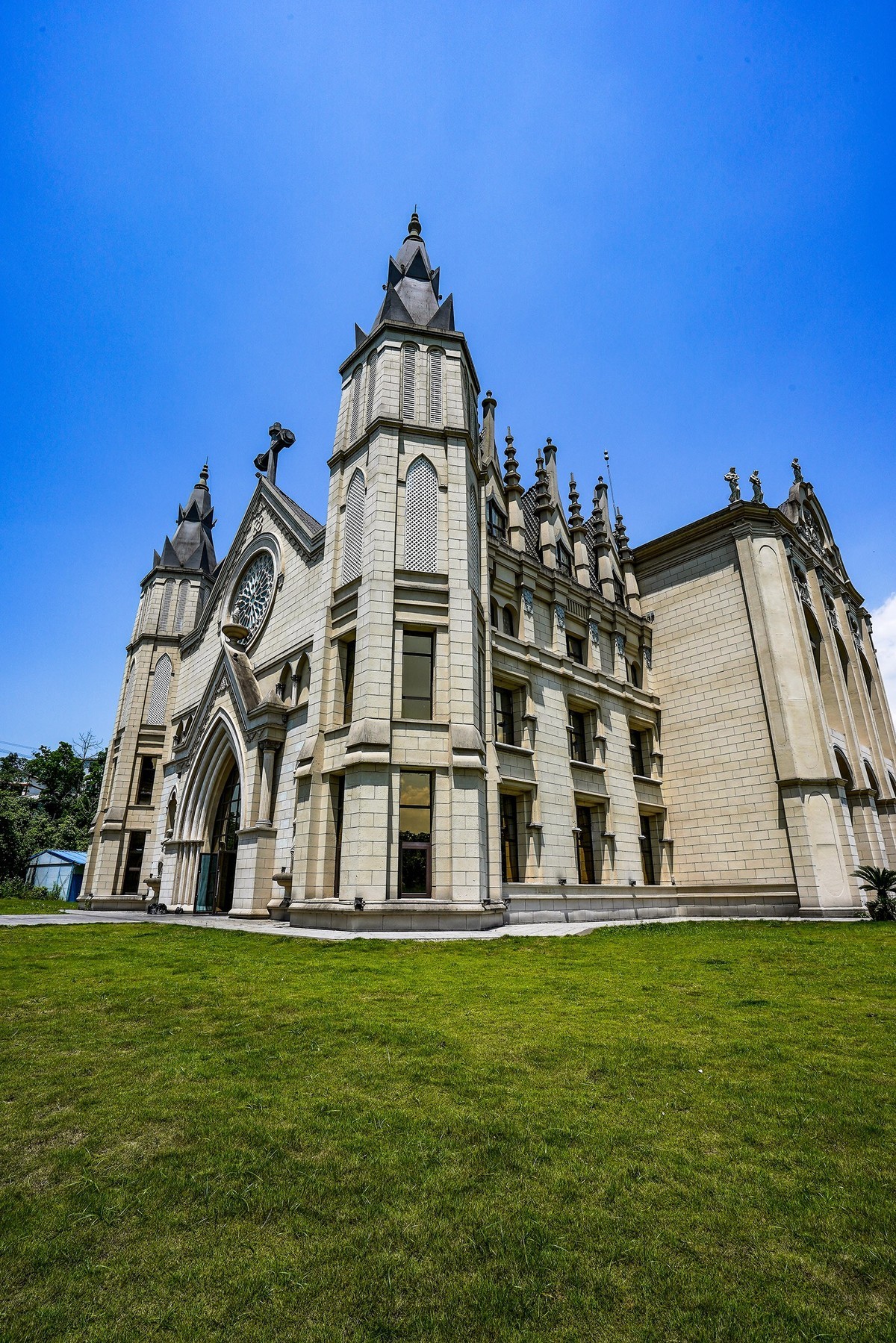 黔江爱丽丝庄园