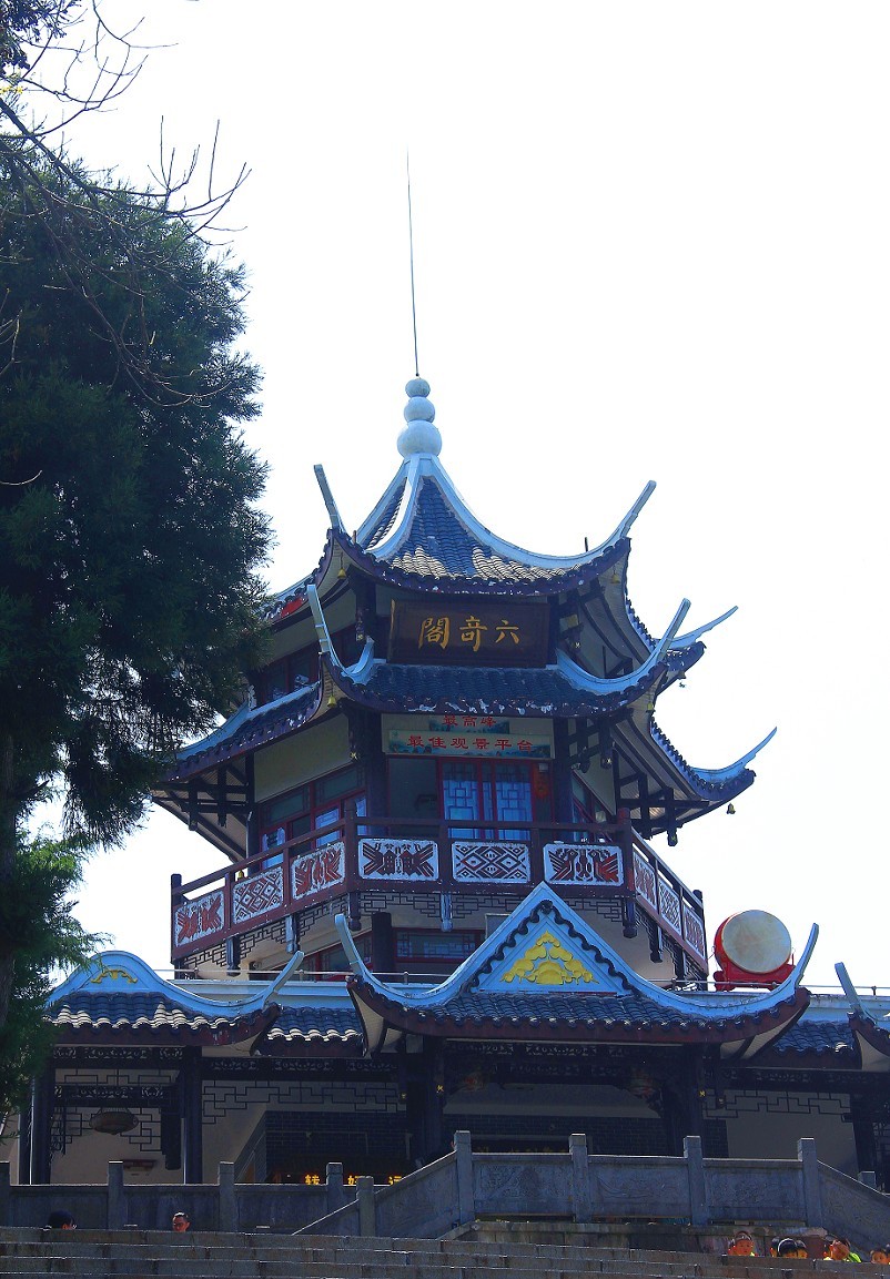 古人晕不会《抓拍美女》就不叫摄影！这是那个古人说的来？这里都不懂历史对吧！