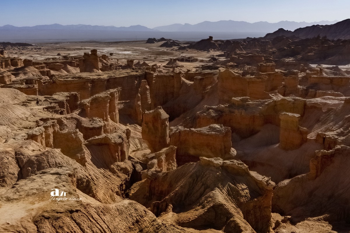 南疆行——克孜尔魔鬼城红石林（4）