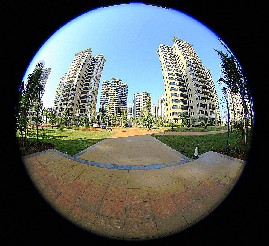 《不老松：忆海南游记》-长島兰湾二期壮观的大门和老朽住的海景楼[10栋]！