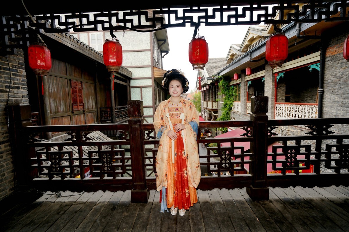 环境人像---汉口里的合聚！