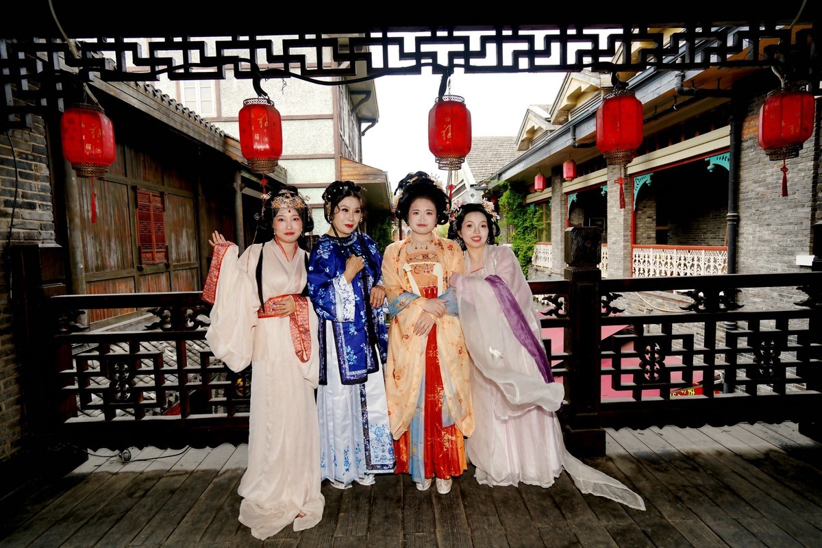 环境人像---汉口里的合聚！