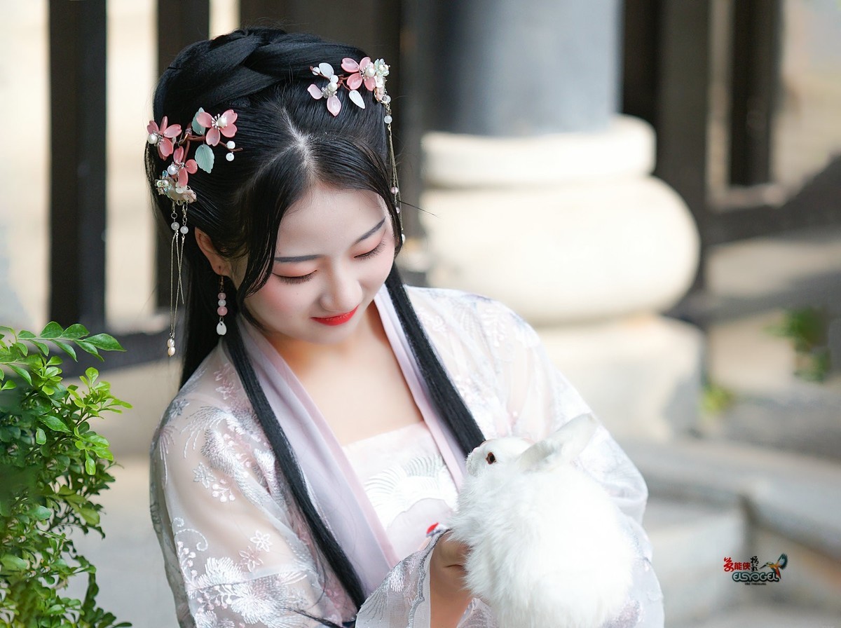 【古港少女】---丽丽