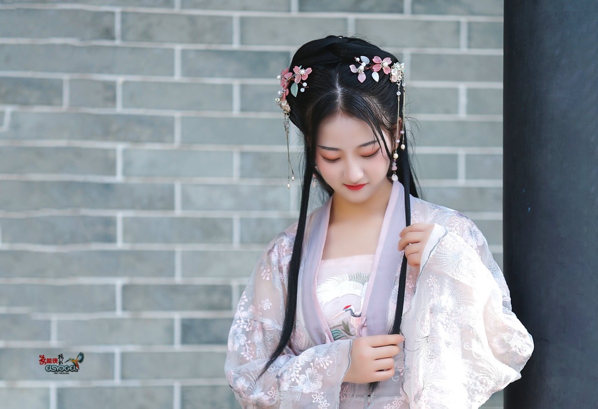 【古港少女】---丽丽
