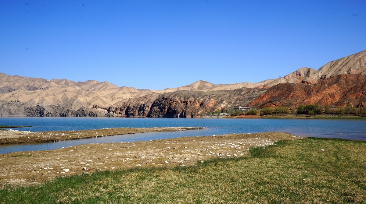 甘肃武威-天梯山
