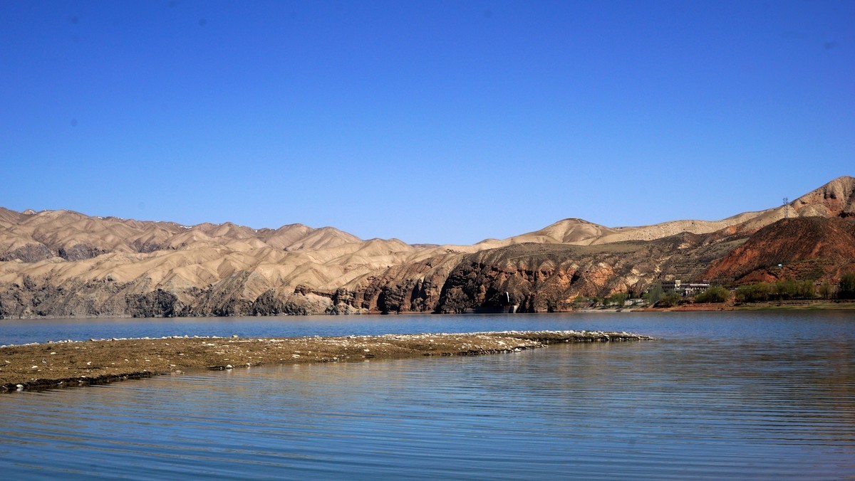甘肃武威-天梯山