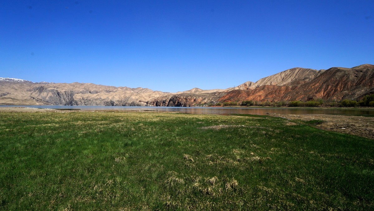 甘肃武威-天梯山