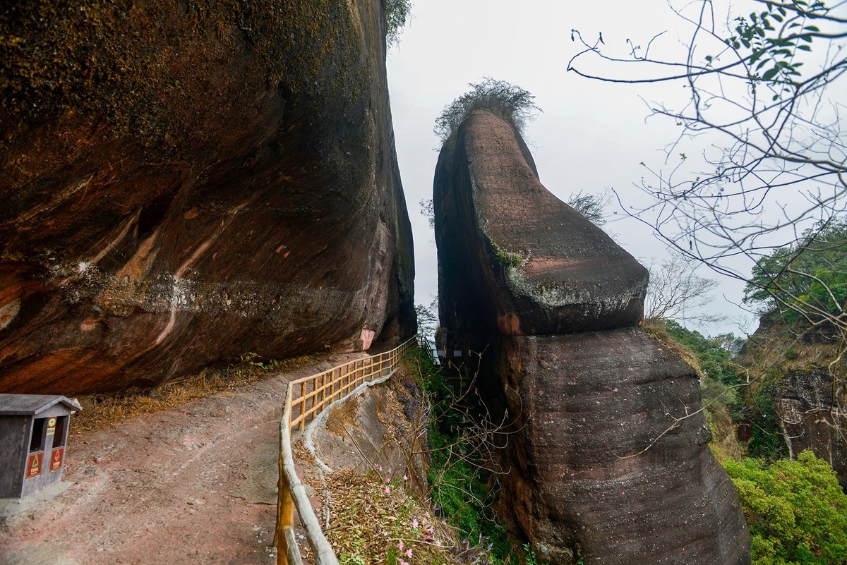 丹霞山之长老峰