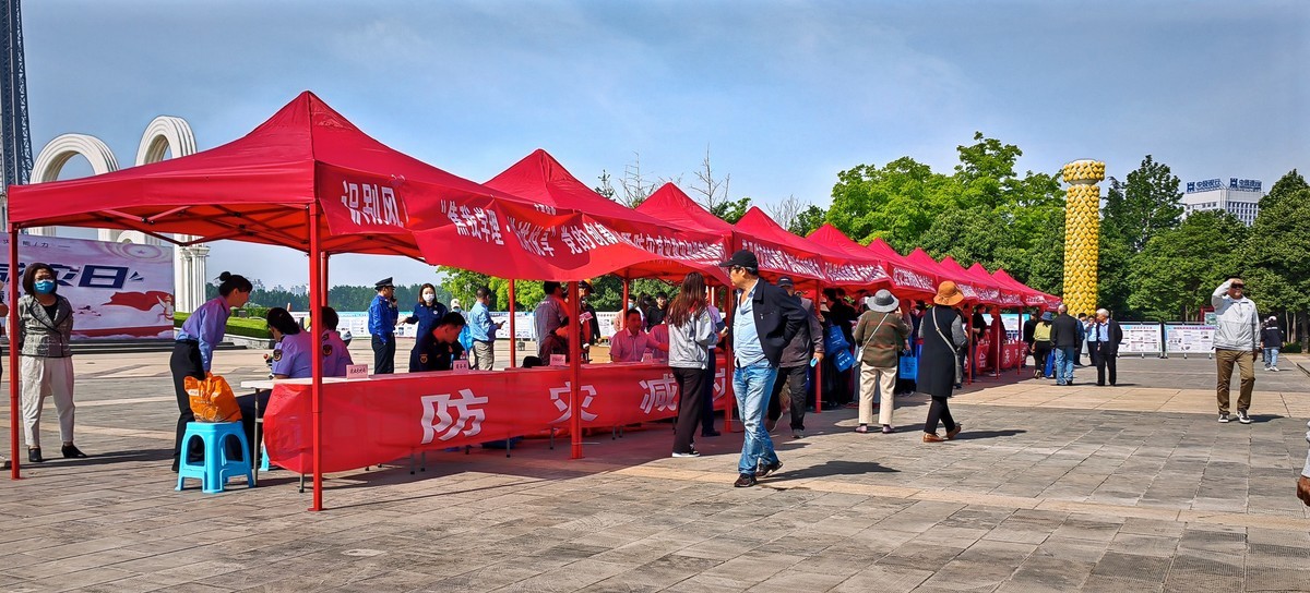 遛弯回家路上随拍（手机版）