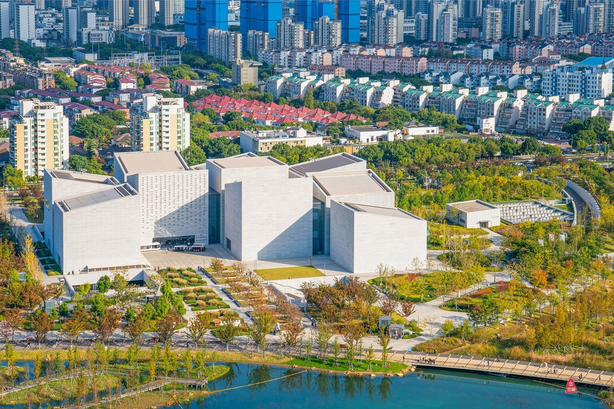 狮山之巅观菇苏新貌