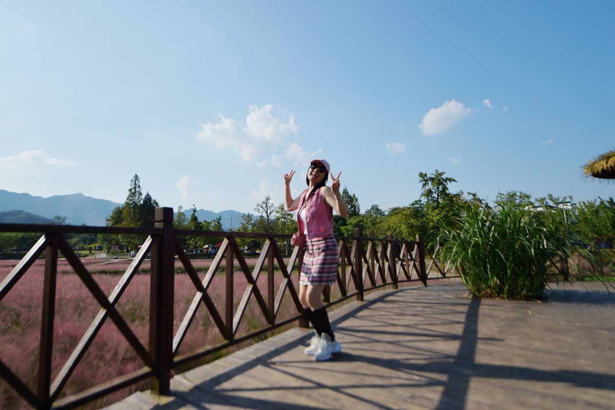 致自己之八：中年少女也可以在皖南的粉黛里风情万种！14-24原片直出