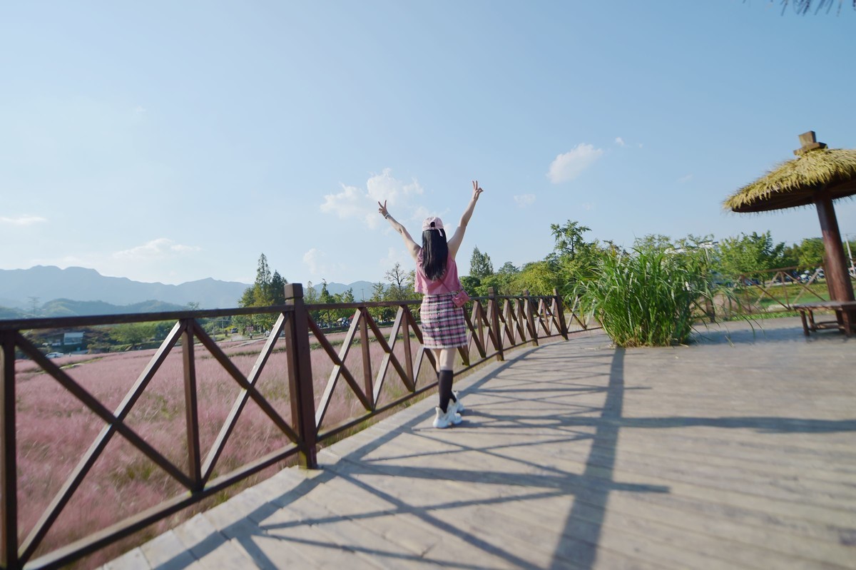 致自己之八：中年少女也可以在皖南的粉黛里风情万种！14-24原片直出