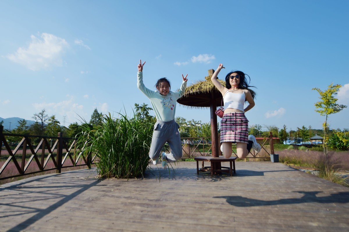 致自己之八：中年少女也可以在皖南的粉黛里风情万种！14-24原片直出