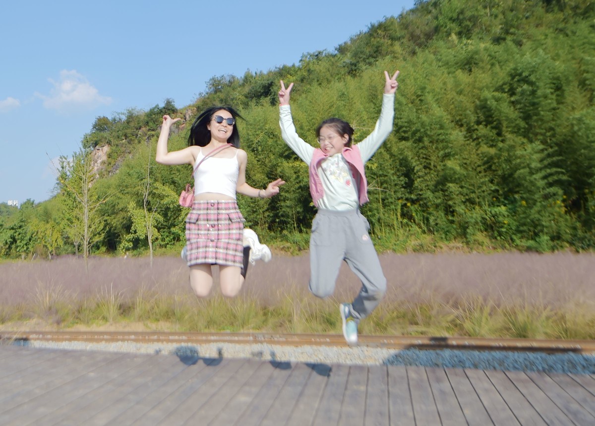 致自己之八：中年少女也可以在皖南的粉黛里风情万种！14-24原片直出