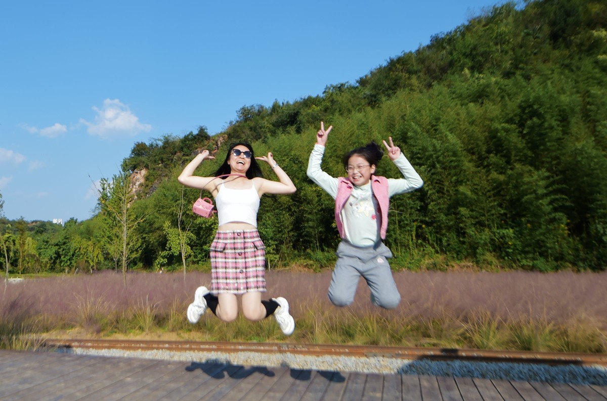 致自己之八：中年少女也可以在皖南的粉黛里风情万种！14-24原片直出