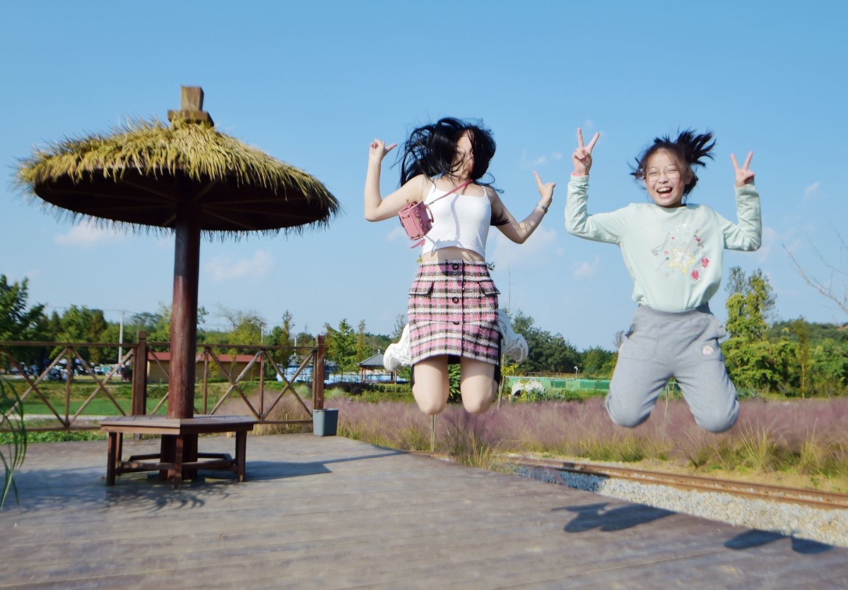 致自己之八：中年少女也可以在皖南的粉黛里风情万种！14-24原片直出