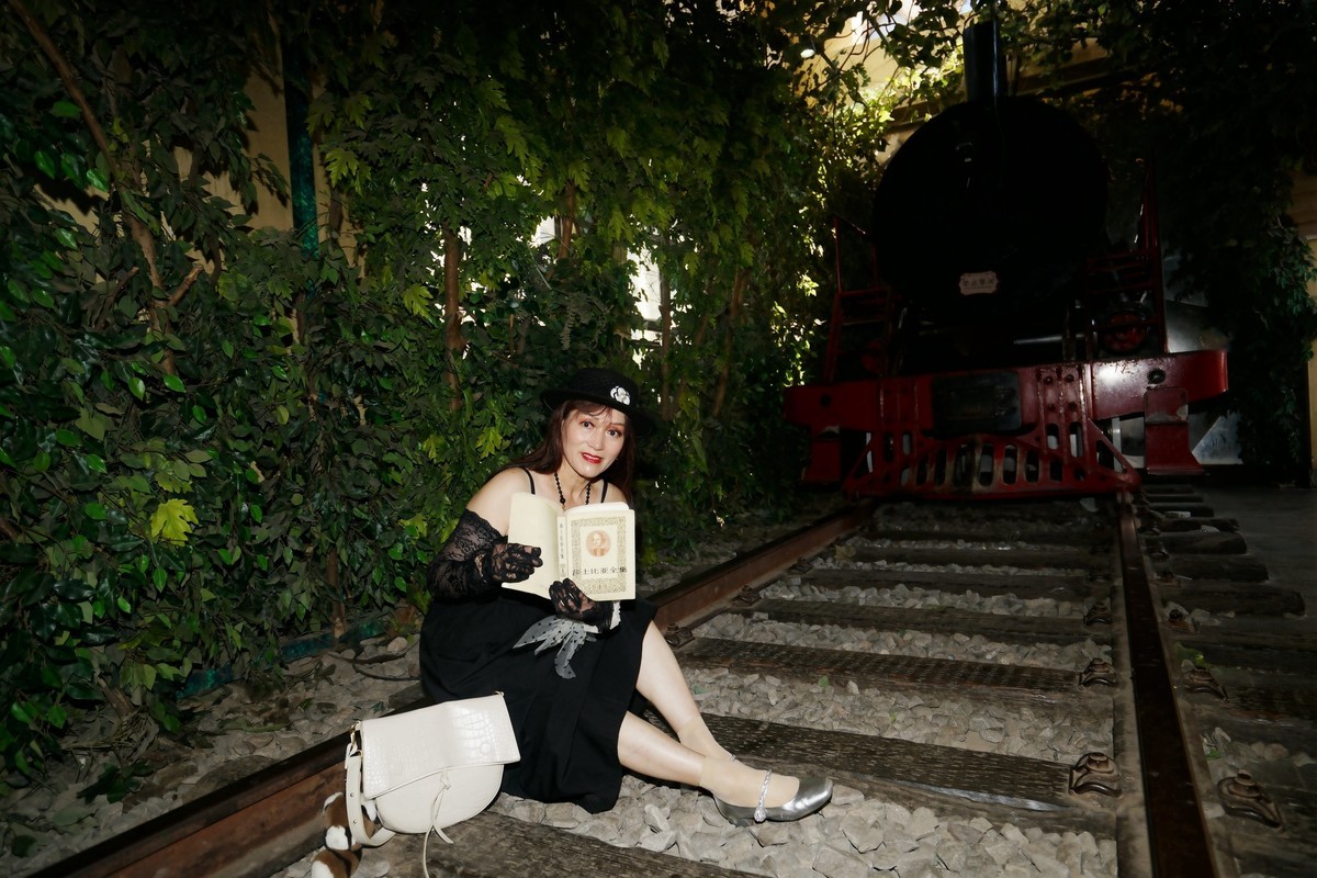 环境人像----光谷风情行！