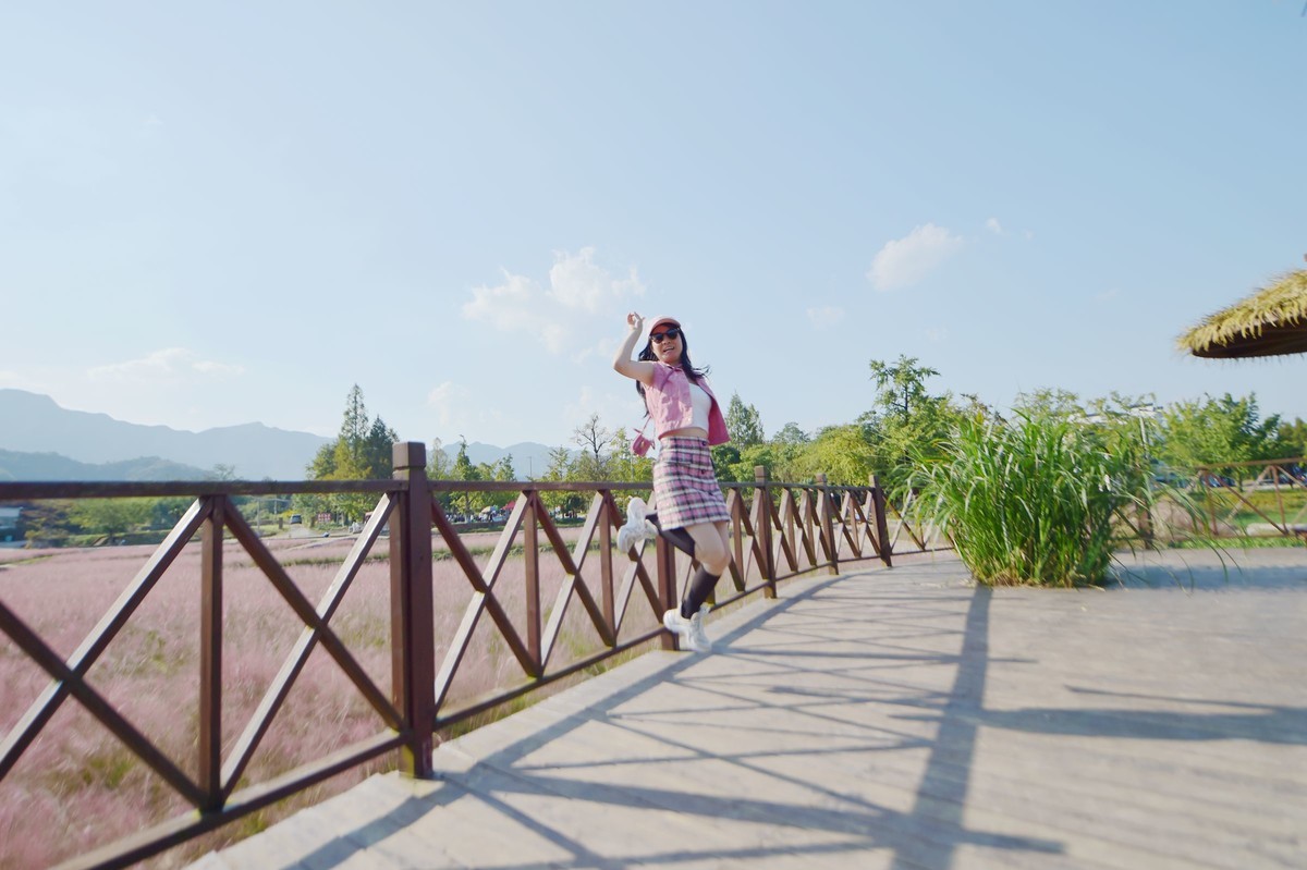 致自己之八：中年少女也可以在皖南的粉黛里风情万种！14-24原片直出