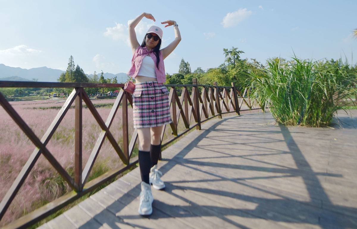 致自己之八：中年少女也可以在皖南的粉黛里风情万种！14-24原片直出