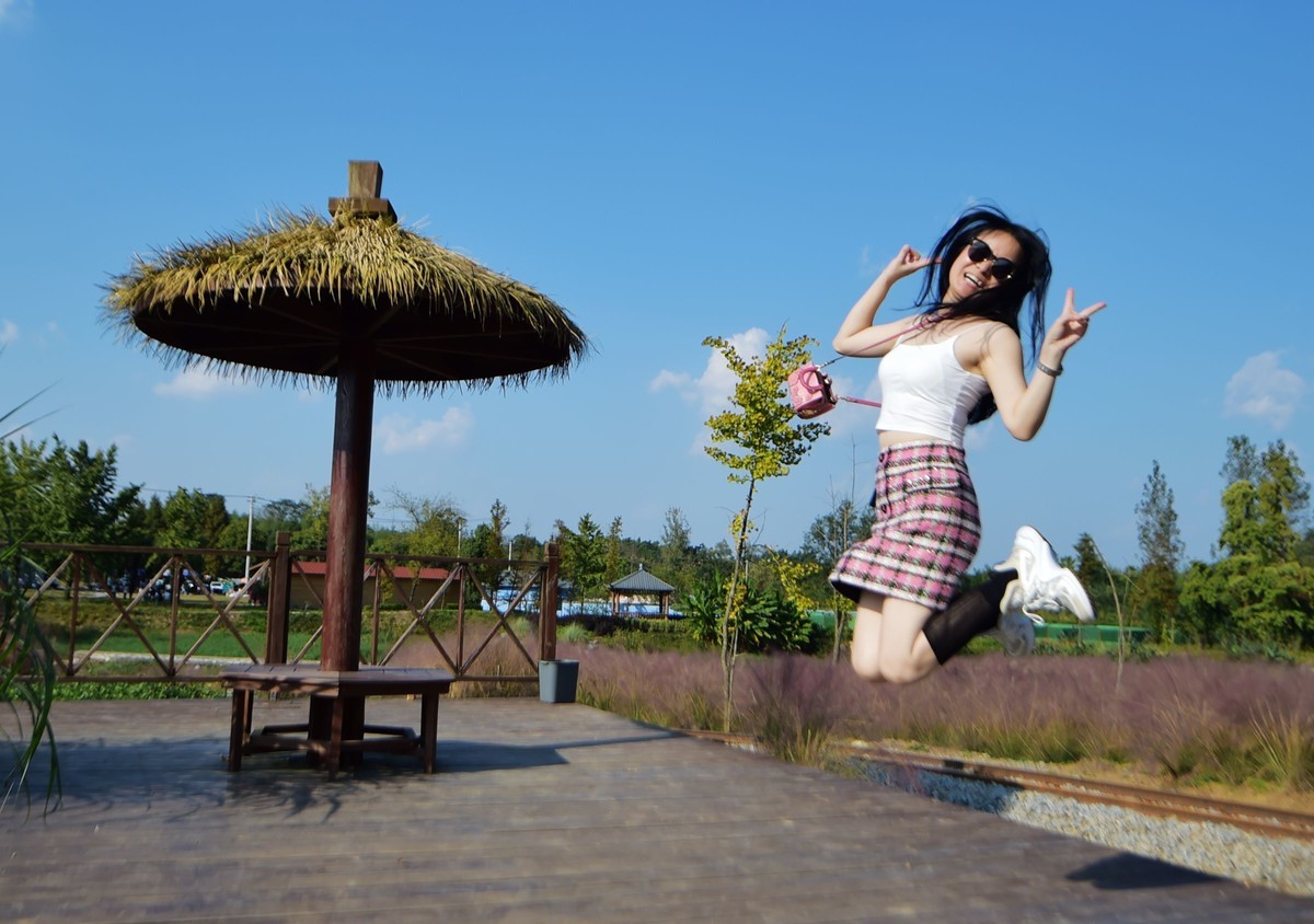 致自己之八：中年少女也可以在皖南的粉黛里风情万种！14-24原片直出