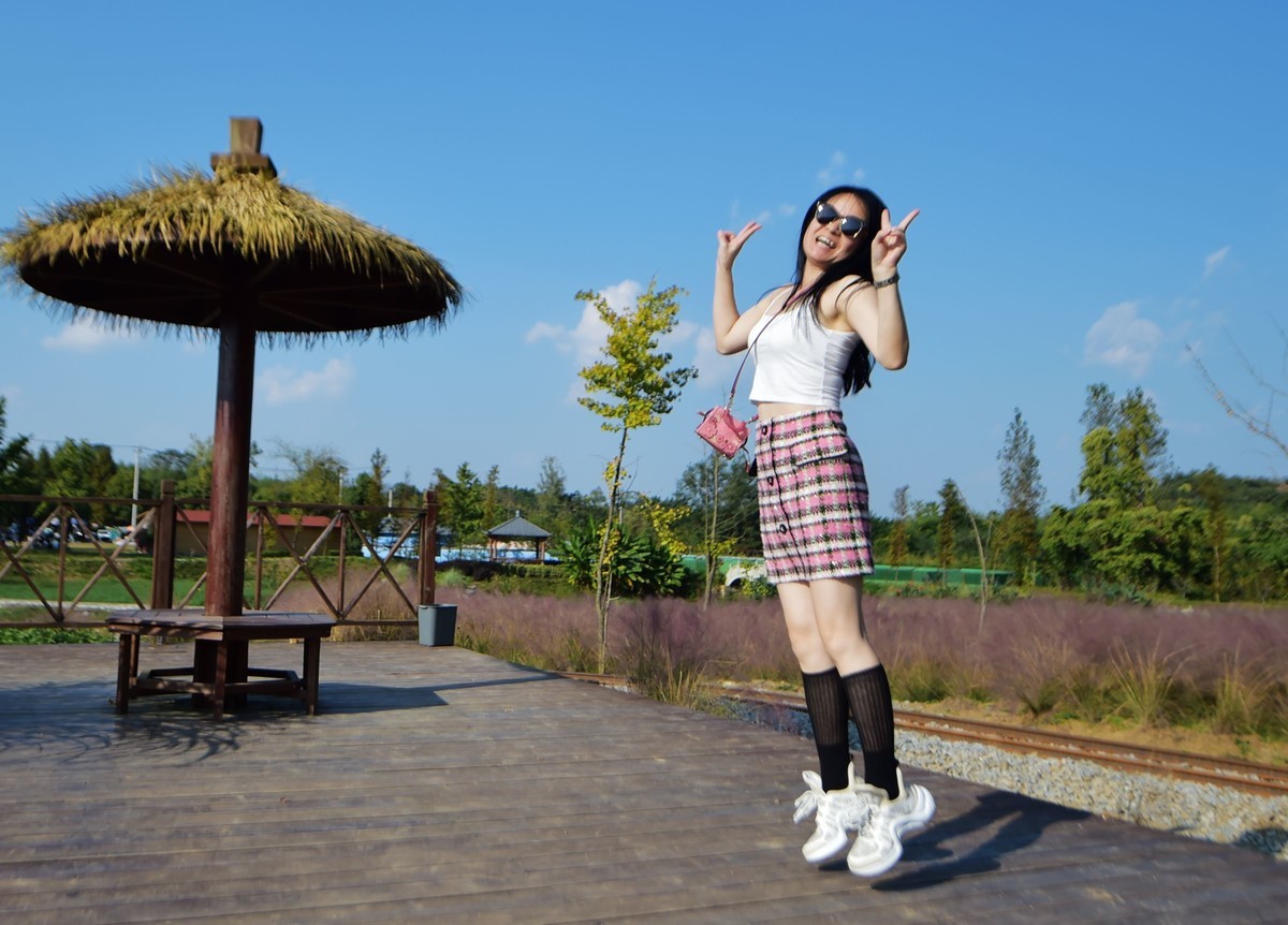 致自己之八：中年少女也可以在皖南的粉黛里风情万种！14-24原片直出