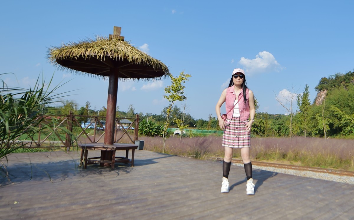 致自己之八：中年少女也可以在皖南的粉黛里风情万种！14-24原片直出