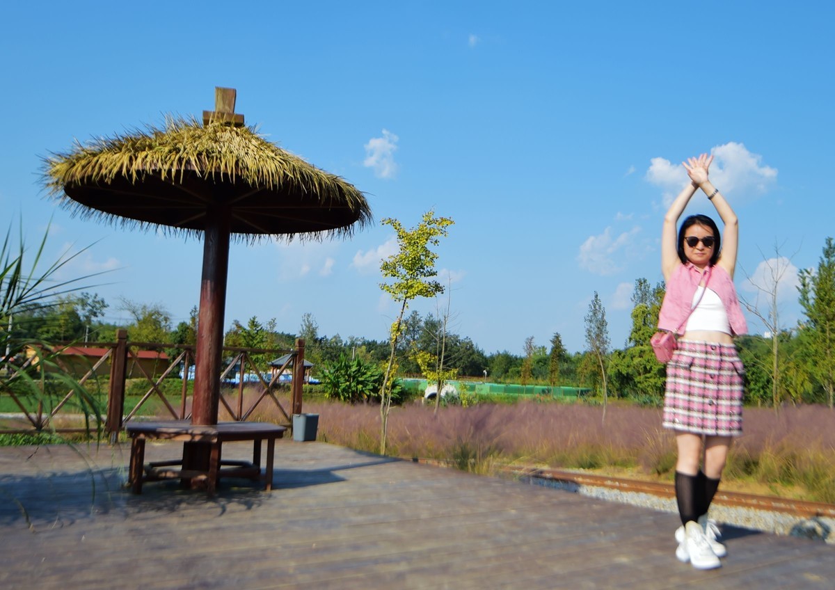 致自己之八：中年少女也可以在皖南的粉黛里风情万种！14-24原片直出